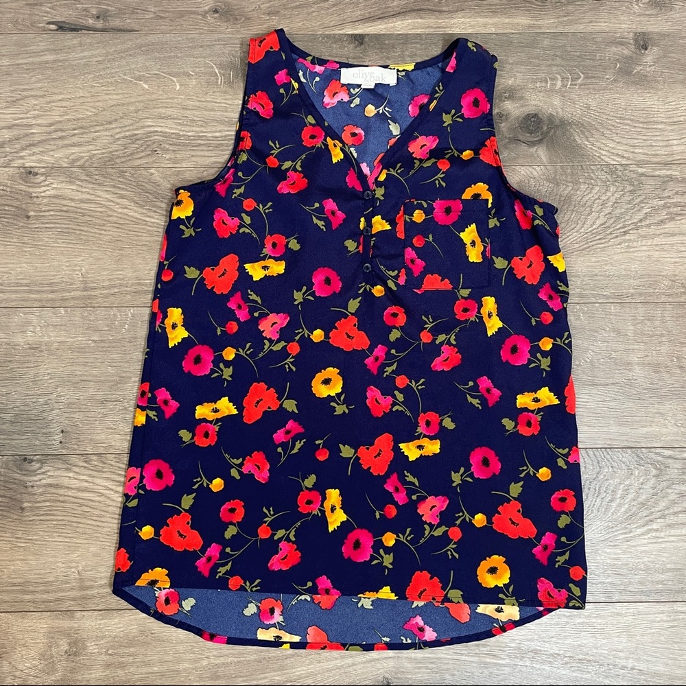 Stitch Fix Olive and Oak Navy Floral Tank - size XS